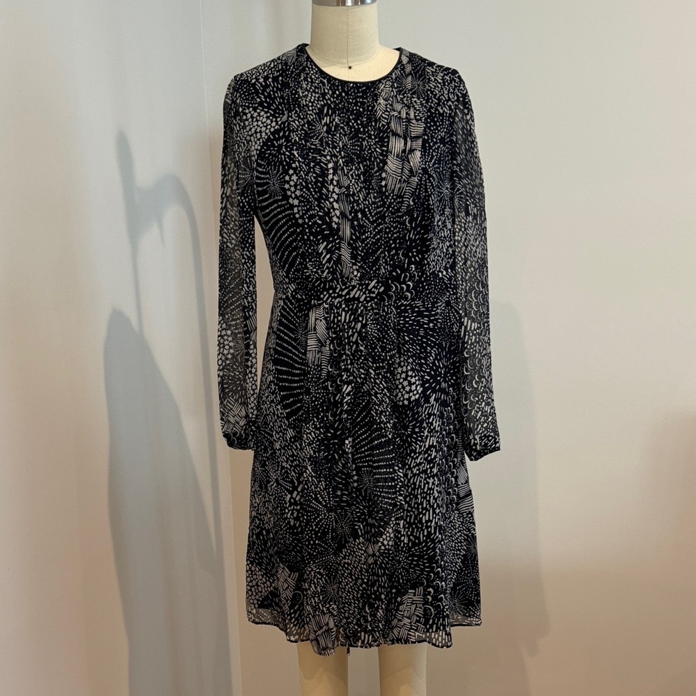 Burberry 100% Silk Navy Star Dress